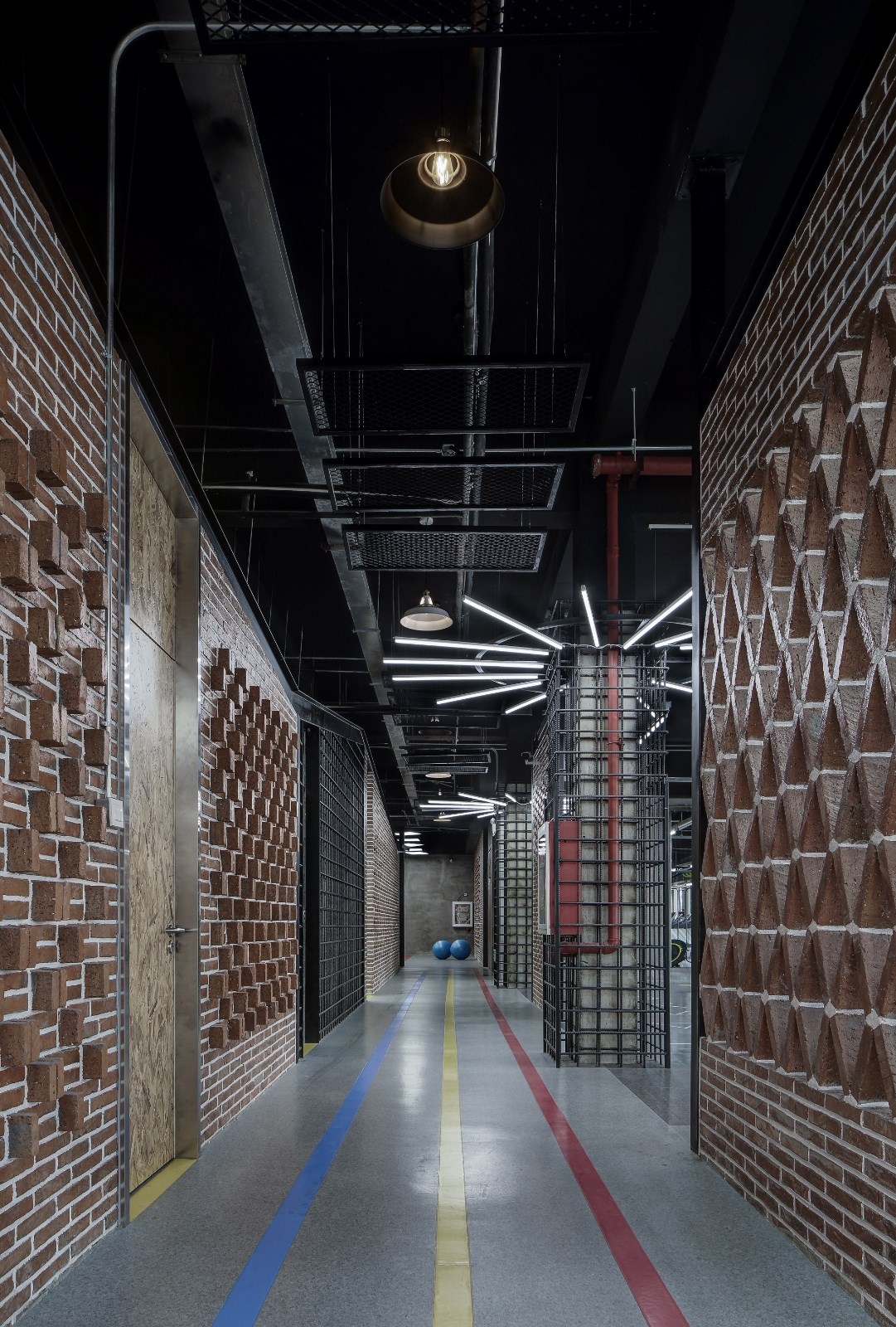 上海建橋學院健身夢工廠-學院派·健身夢工廠